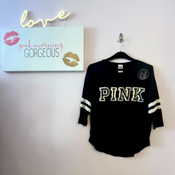 Victoria’s Secret Pink Black Sequined 3/4 Length Top - Picture 1 of 11